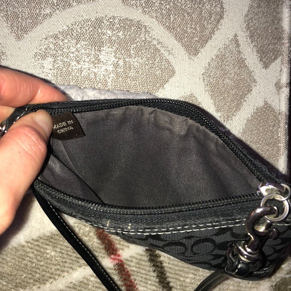 Wristlet - Picture 4 of 4